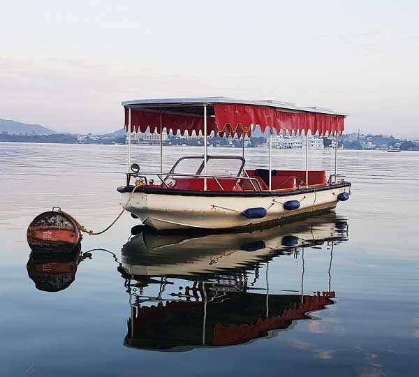 Lake Udaipur ( 2 Night's 3 Day's )